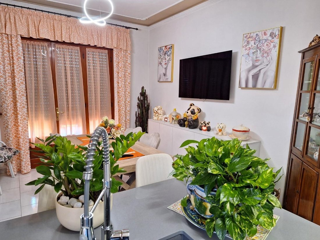 House in Camigliano, Capannori, Tuscany 5 - 17296703