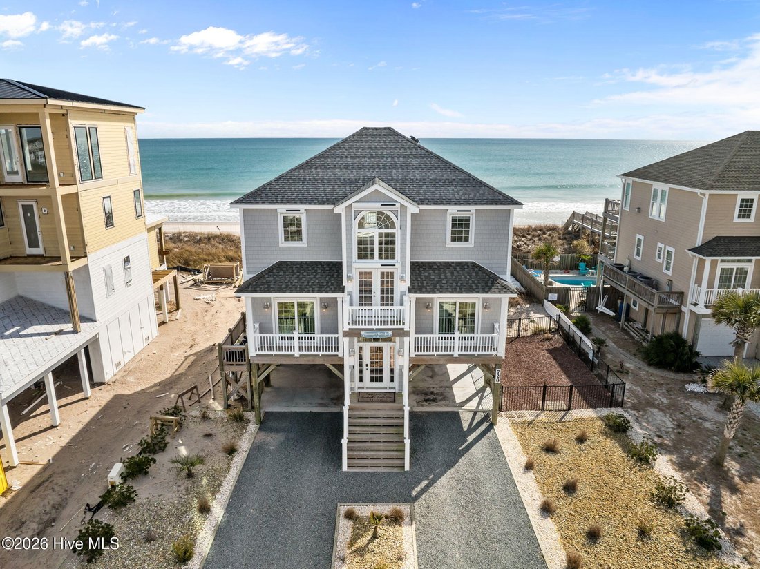 House in North Topsail Beach, North Carolina, United States 3 - 17296718