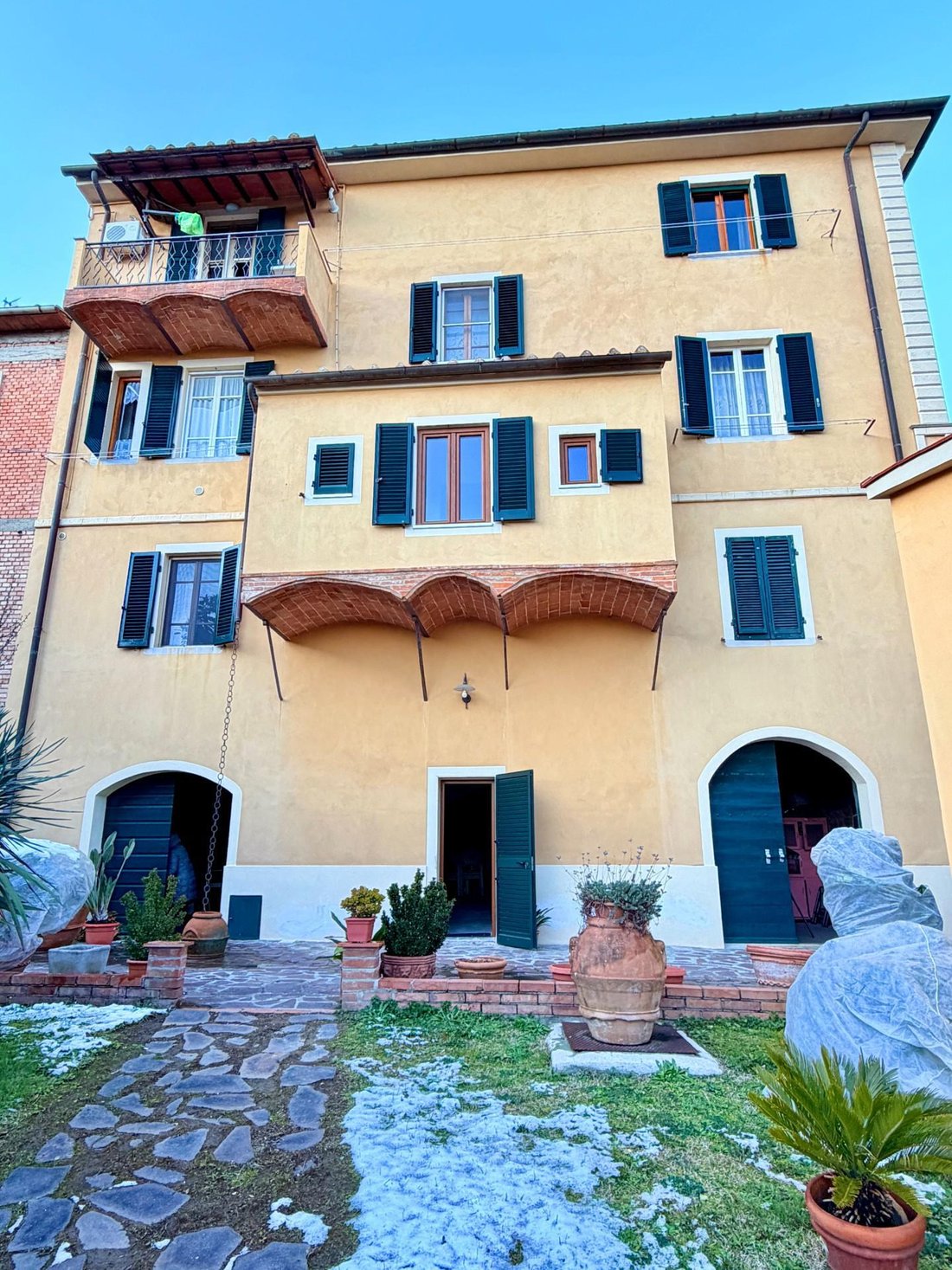 Villa in Chianni, Tuscany, Italy 3 - 17294583