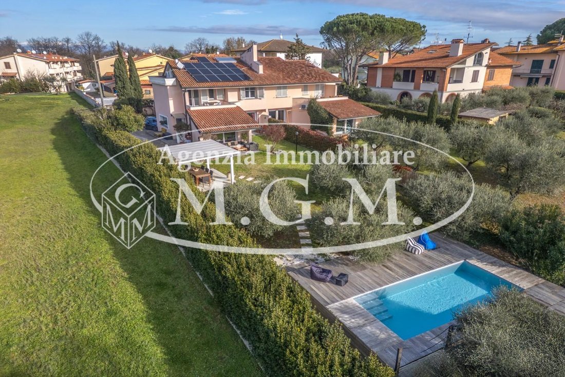 Country House in Bientina, Tuscany, Italy 4 - 17294701