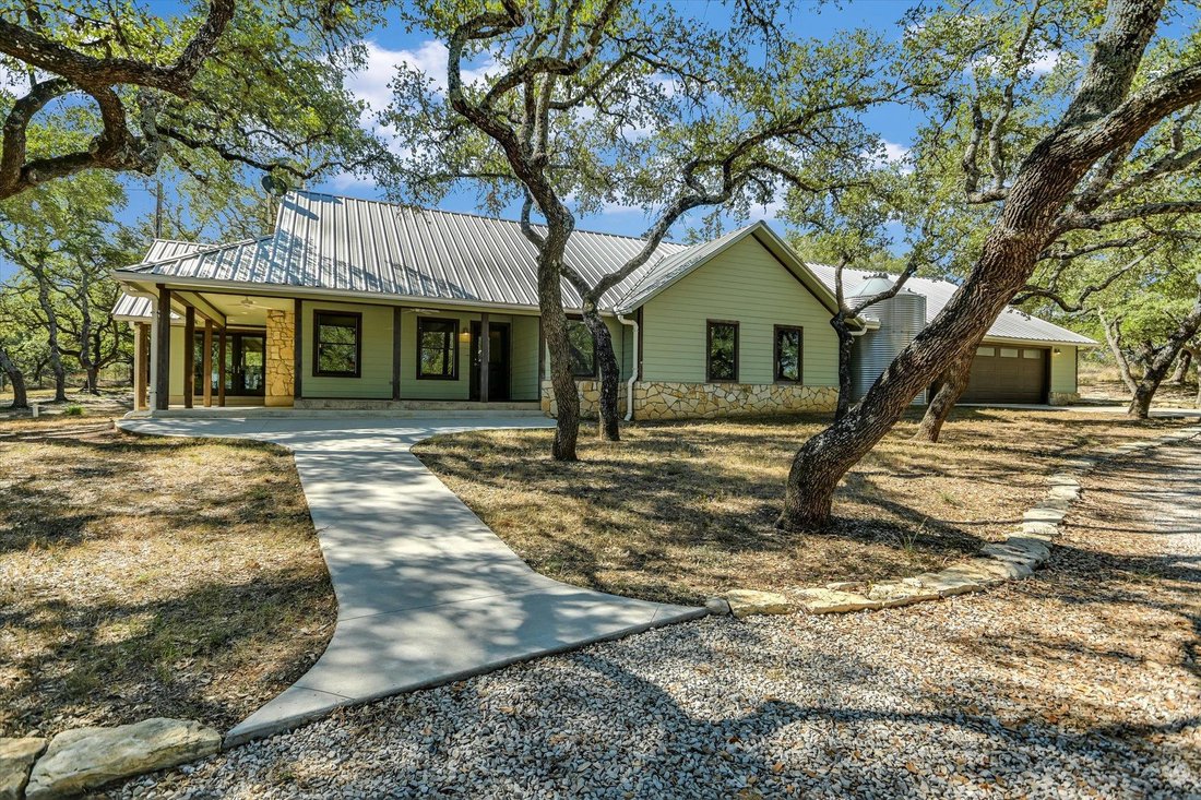 House in Johnson City, Texas, United States 2 - 17297337
