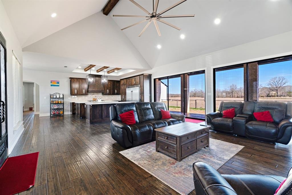 House in Paris, Texas, United States 3 - 17297189