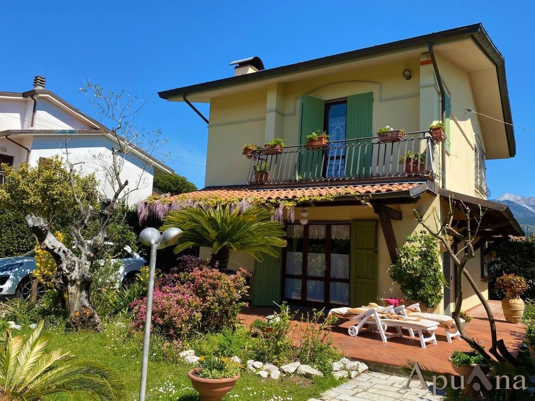 Villa in Cinquale, Montignoso, Tuscany 3 - 17294386