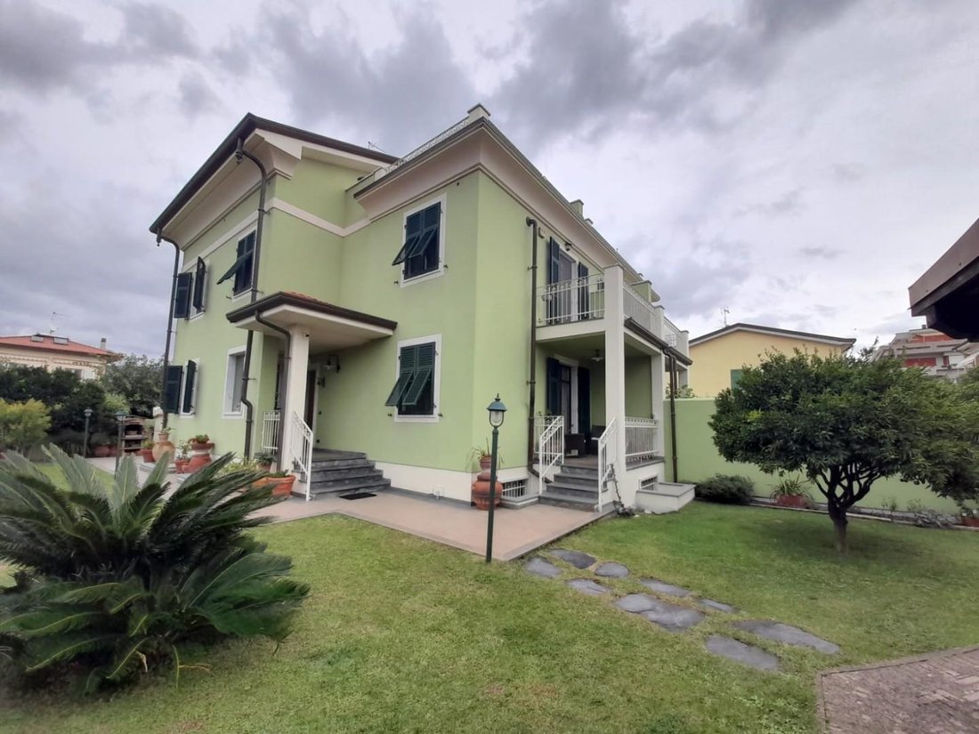 Country House in Stadium - Sant'Antonio - Marasio, Marina di Carrara, Tuscany 1 - 17294196