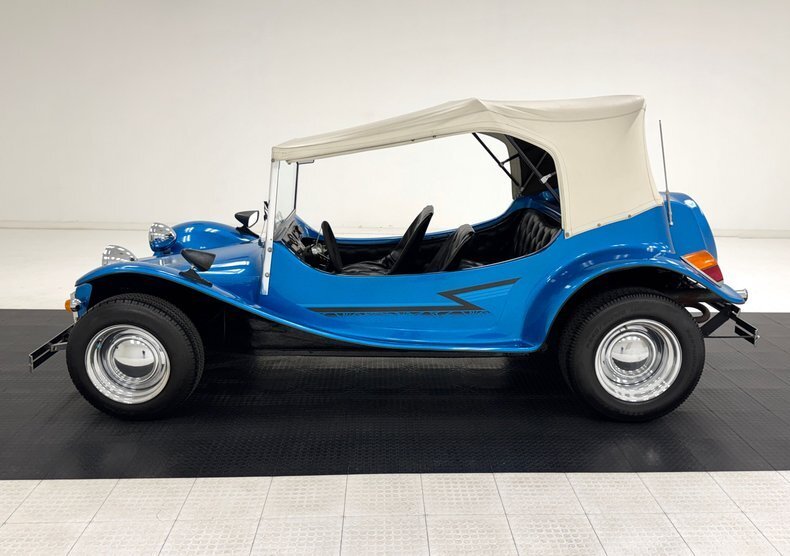 Cabriolet in Morgantown, United States 3 - 13657068
