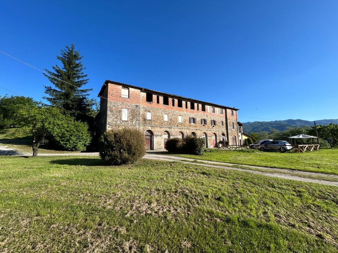 Country House in Castelnuovo di Garfagnana, Tuscany, Italy 3 - 17294551