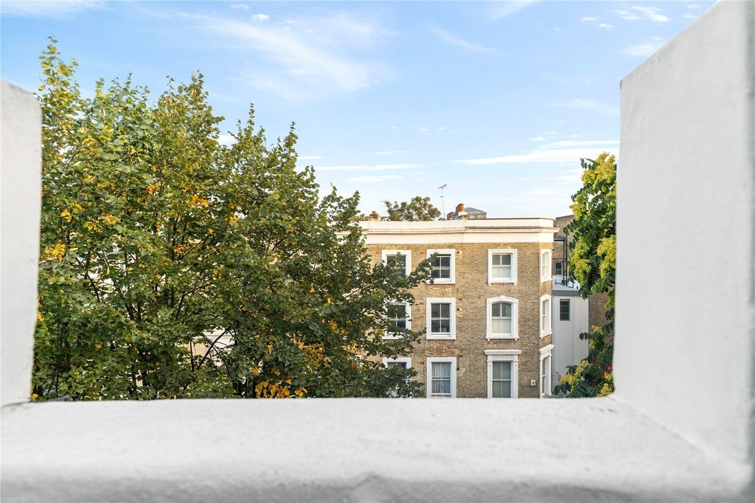 Apartment in Ladbroke Grove, Kensington And Chelsea, England 3 - 17298771