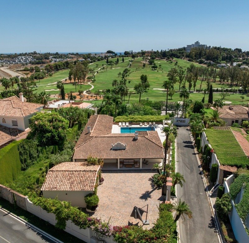 Villa in Benahavis, Andalusia, Spain 2 - 17298048