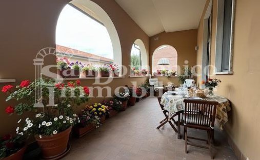 House in Pisa, Tuscany, Italy 1