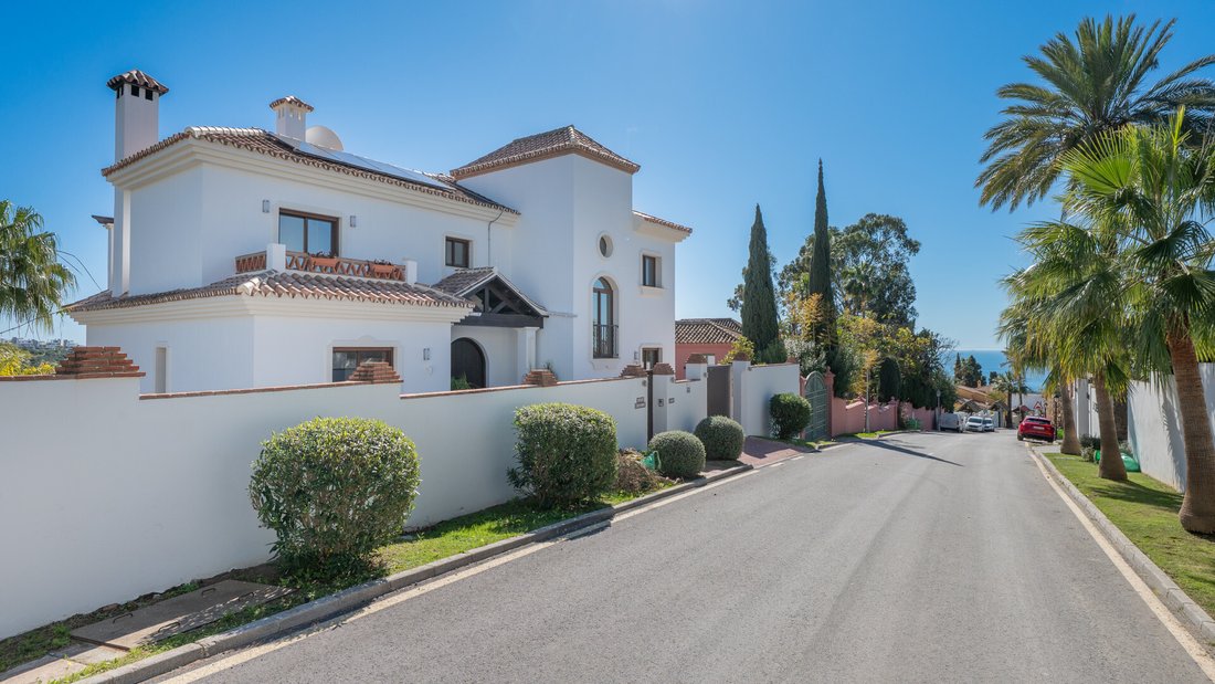 Villa in Elviria-Cabopino, Marbella, Spain 1 - 17297918