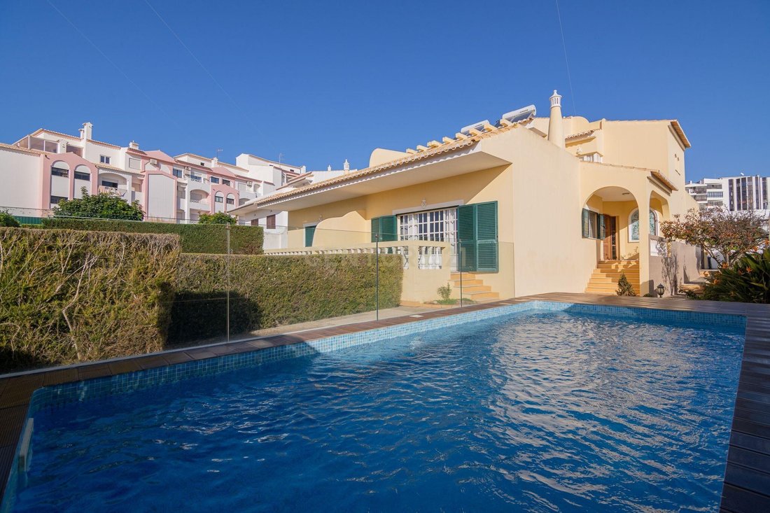 Villa in Portimao, Algarve, Portugal 1 - 16573135
