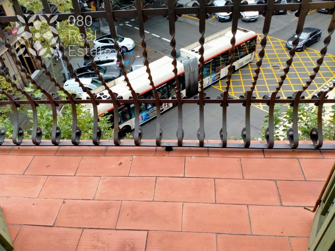 Apartment in Eixample, Barcelona, Spain 2 - 16392013