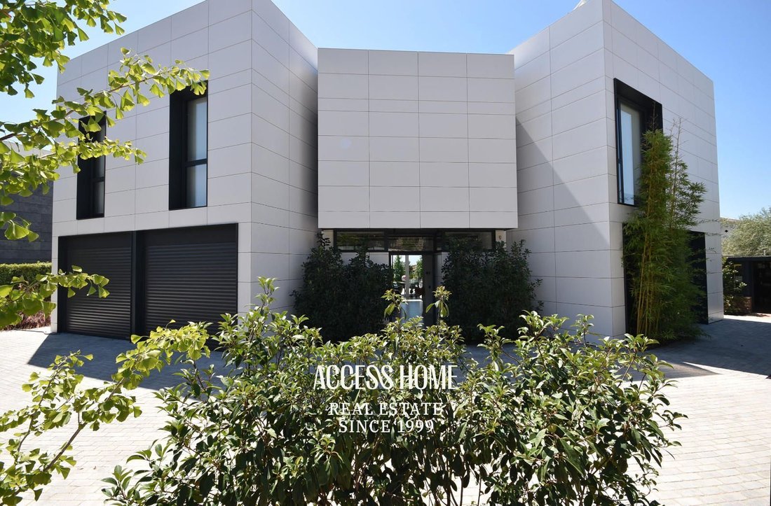 House in Mataro, Catalonia, Spain 2 - 17295995