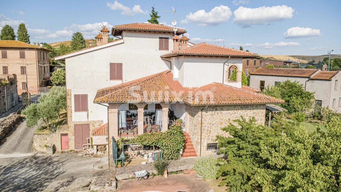 Villa in Castelnuovo Berardenga, Tuscany, Italy 2 - 15992780