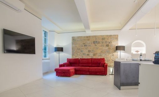 Apartment in Historic Center, Siena, Tuscany 1