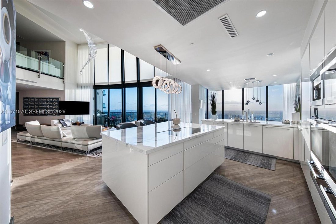 Condo in Sunny Isles Beach, Florida, United States 4 - 17296287