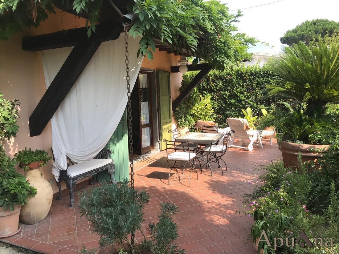 Villa in Cinquale, Montignoso, Tuscany 5 - 17294386