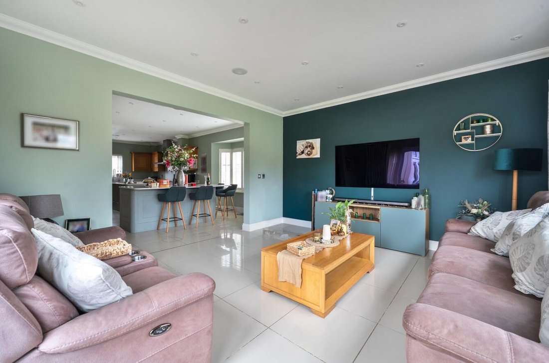 House in Ditton, England 3 - 17299614