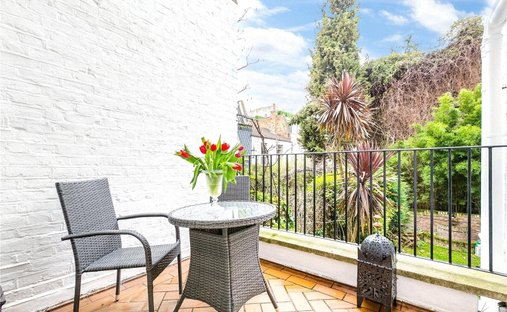 Apartment in Ladbroke Grove, Kensington And Chelsea, England 1
