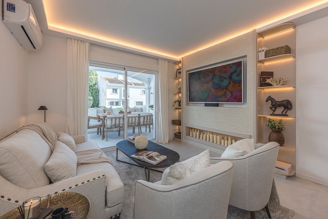 Townhouse in Nueva Andalucia, Marbella, Spain 1 - 17292941