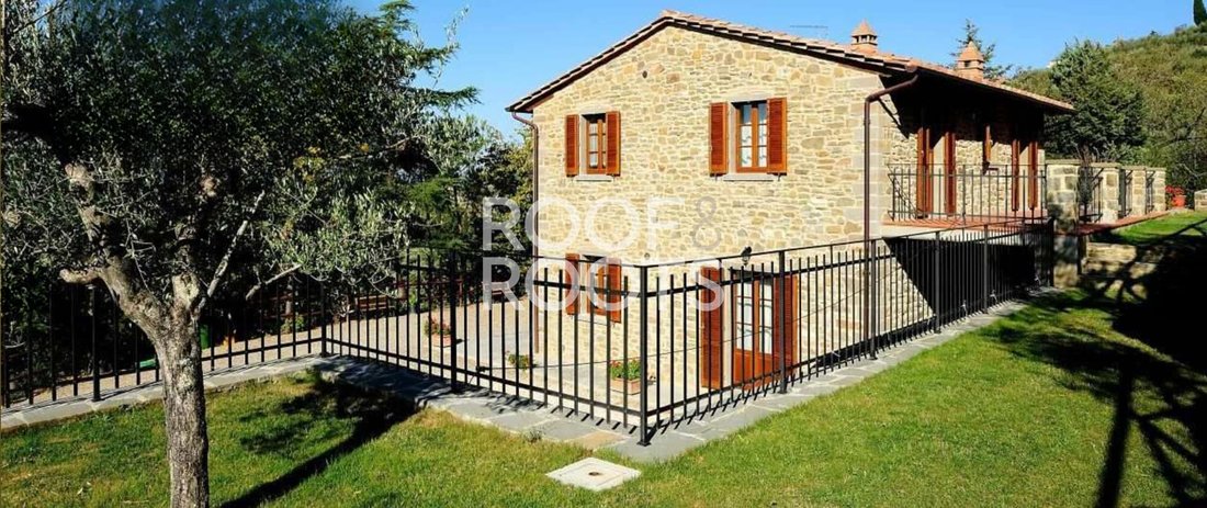 Villa in Center, Cortona, Tuscany 2 - 17300138
