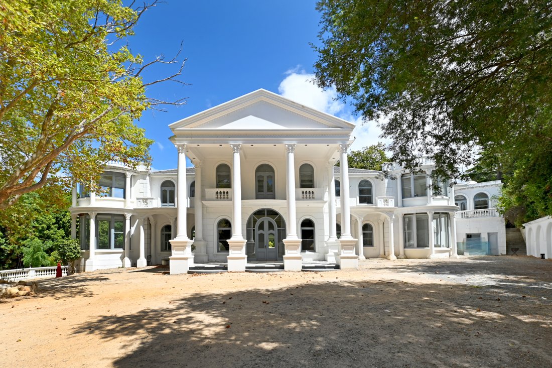 Villa in Cape Town, Western Cape, South Africa 5 - 17245511