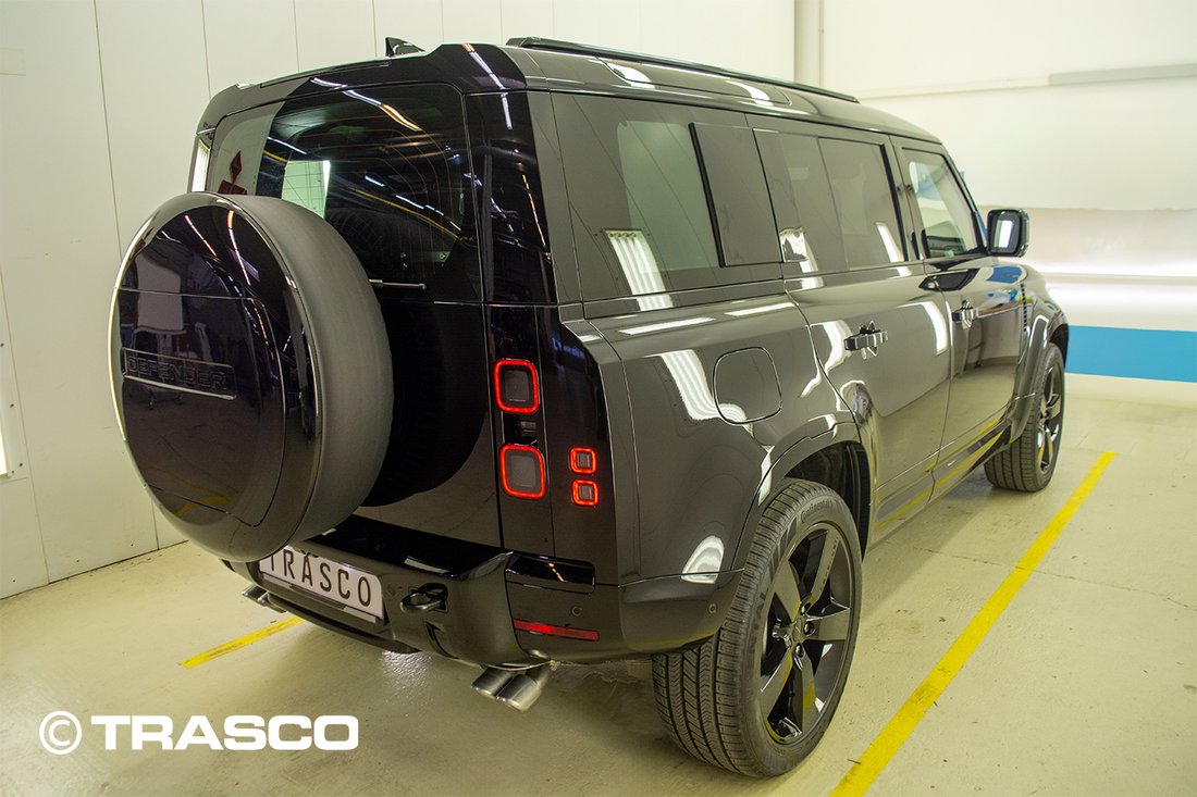 2026 Land Rover Defender 110 4x4 in Bremen, Bremen, Germany 4 - 17300741