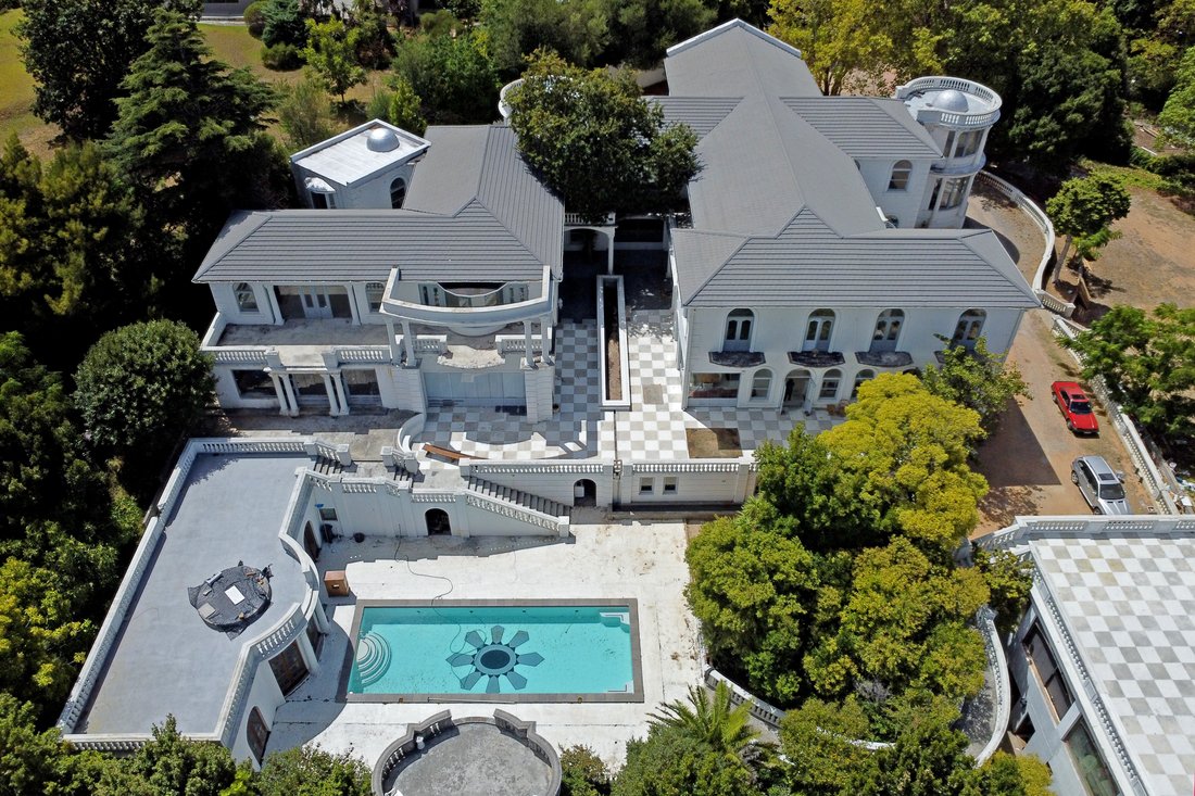 Villa in Cape Town, Western Cape, South Africa 1 - 17245511