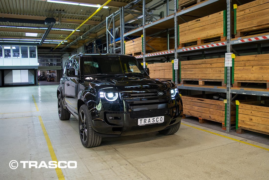 2026 Land Rover Defender 110 4x4 in Bremen, Bremen, Germany 1 - 17300741