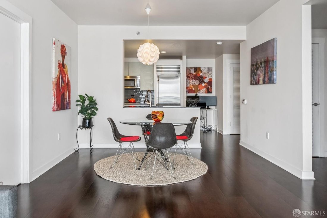 Condo in San Francisco, California, United States 5 - 17300111