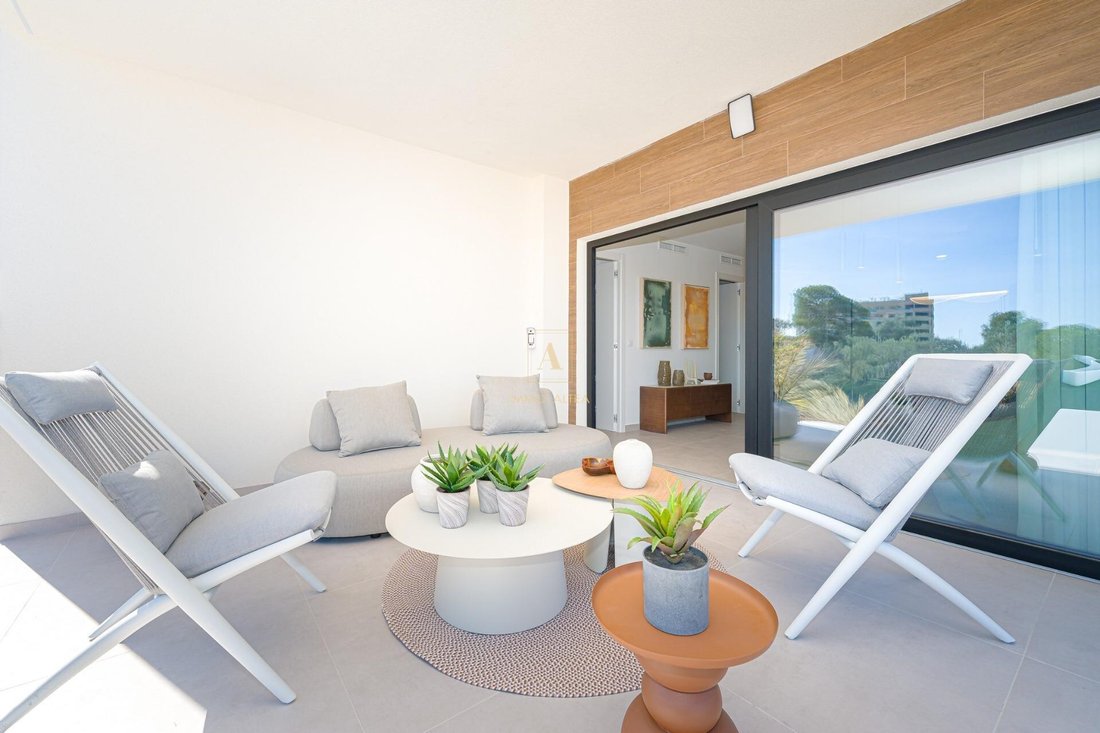 Apartment in la Vila Joiosa / Villajoyosa, Valencian Community, Spain 3 - 17076351