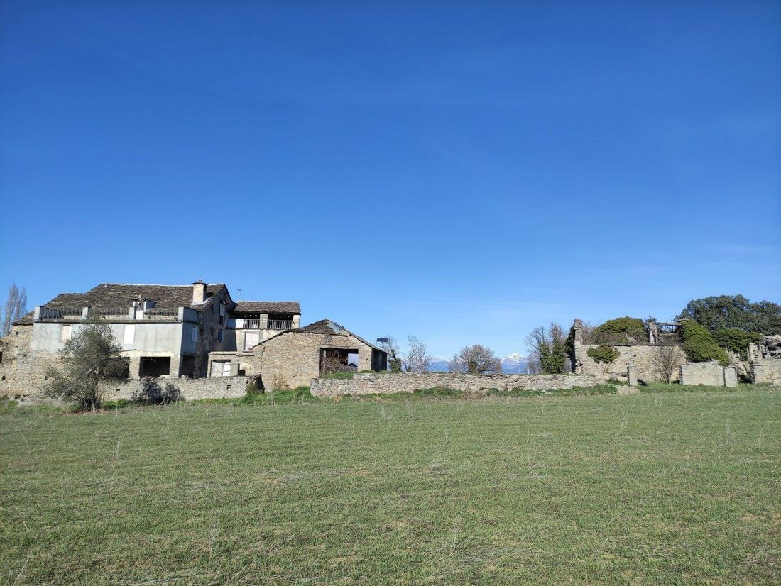 House in Ainsa-Sobrarbe / L'Ainsa-Sobrarbe, Aragon, Spain 1 - 17300661