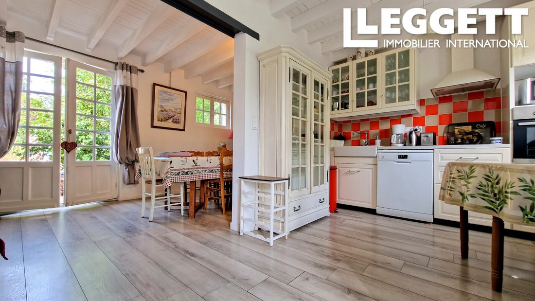 House in Arsac, Nouvelle-Aquitaine, France 2 - 14330558