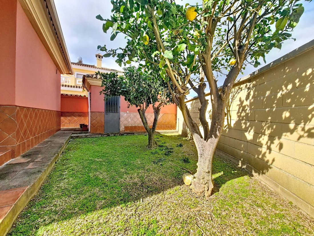 Chalet in Algeciras, Andalusia, Spain 3 - 17300730