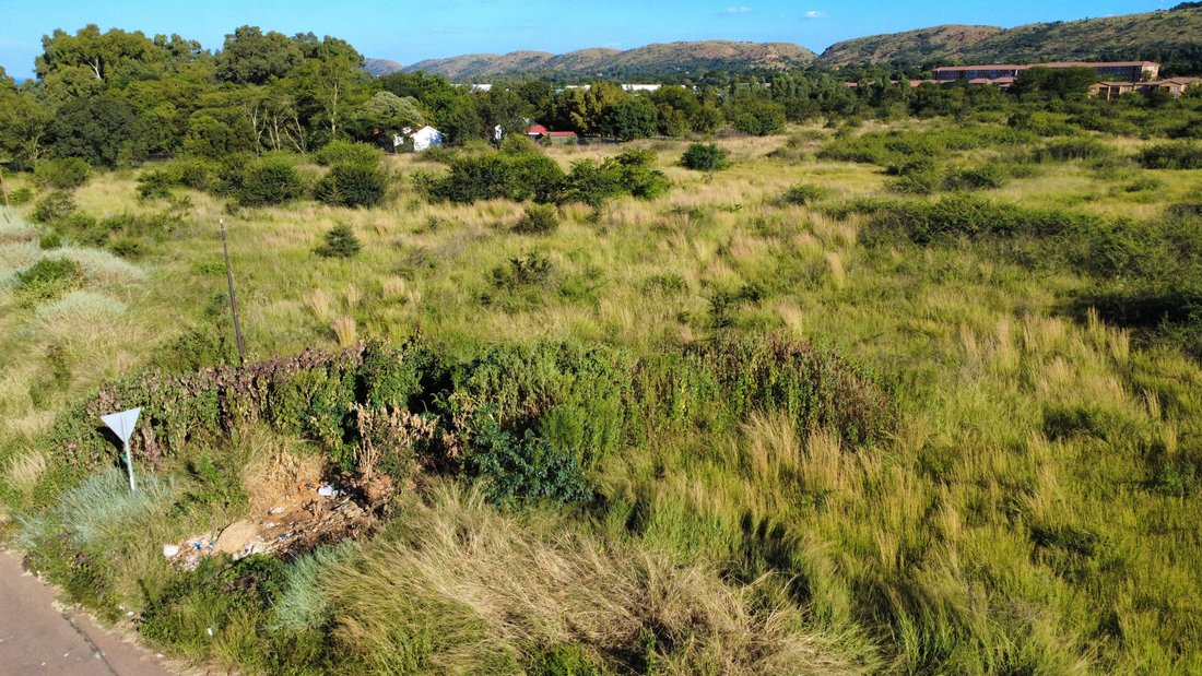 Land in Doreg AH, Gauteng, South Africa 2 - 17300591