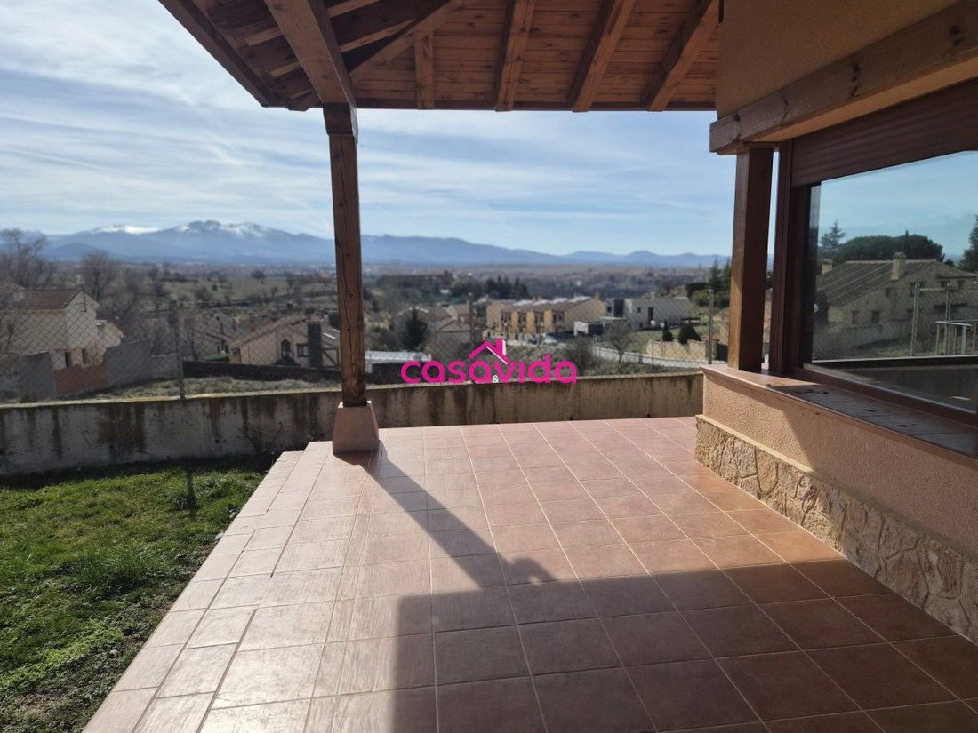 Chalet in La Lastrilla, Castile and Leon, Spain 4 - 17300648
