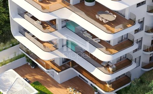 Apartment in Vouliagmeni, Attica, Greece 1