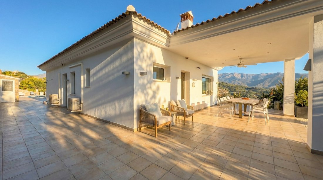 Villa in Guaro, Andalusia, Spain 5 - 17300913