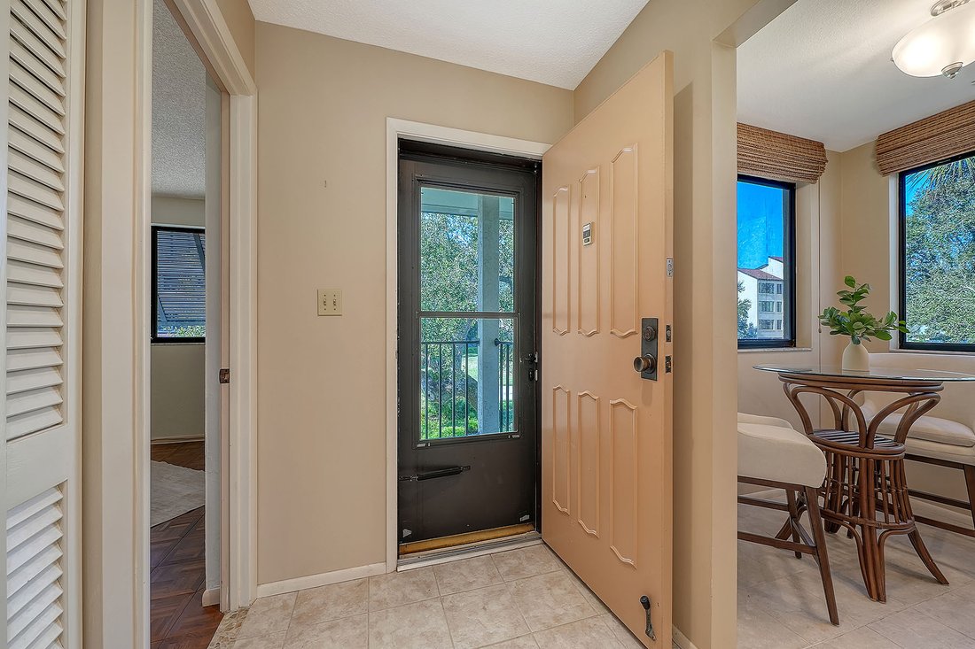 Condo in Siesta Key, Florida, United States 5 - 17300911