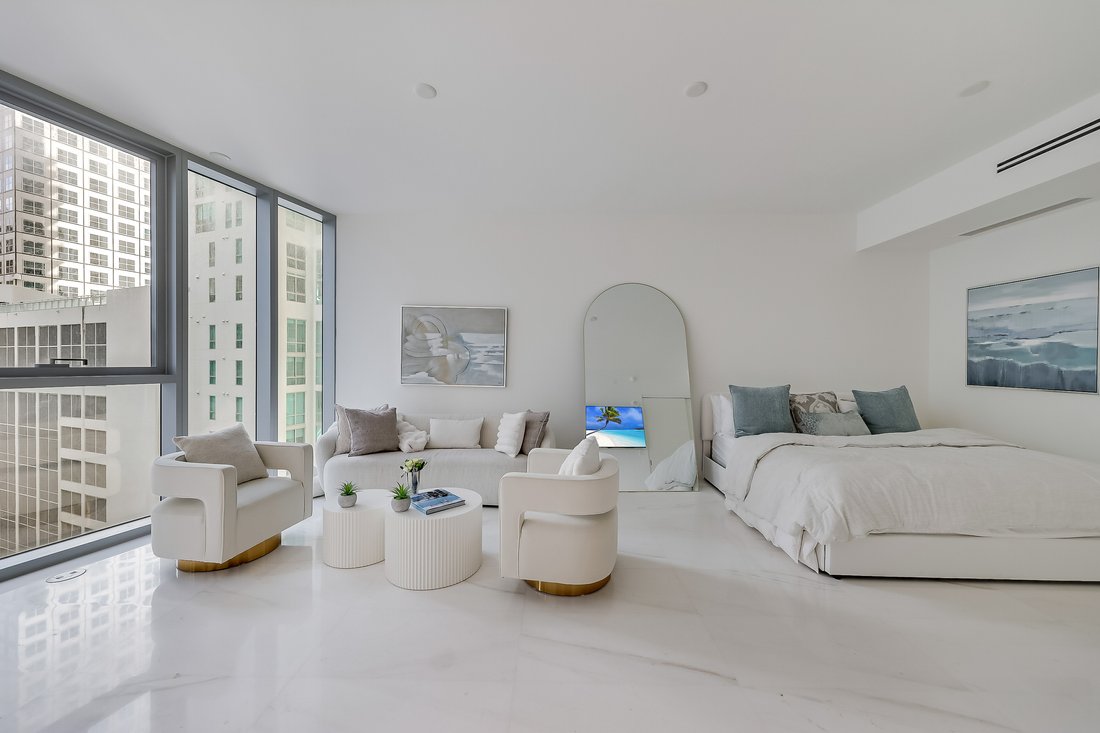 Condo in Miami, Florida, United States 2 - 17300902