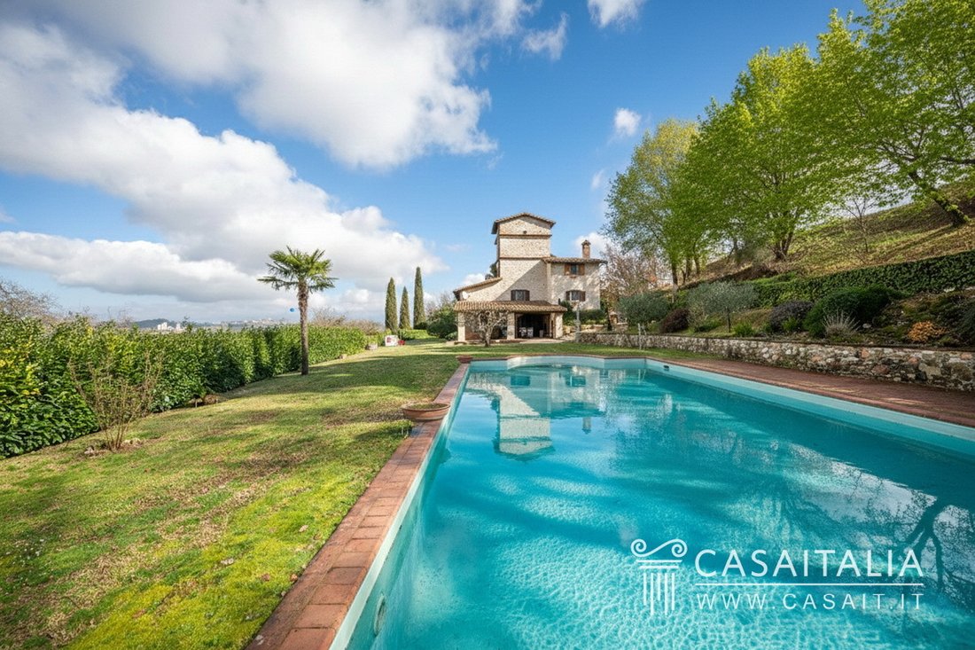 Villa in Spoleto, Umbria, Italy 3 - 17234470