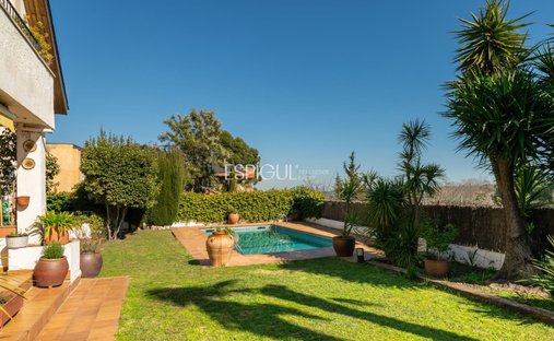Villa in Sant Cugat del Valles, Catalonia, Spain 1