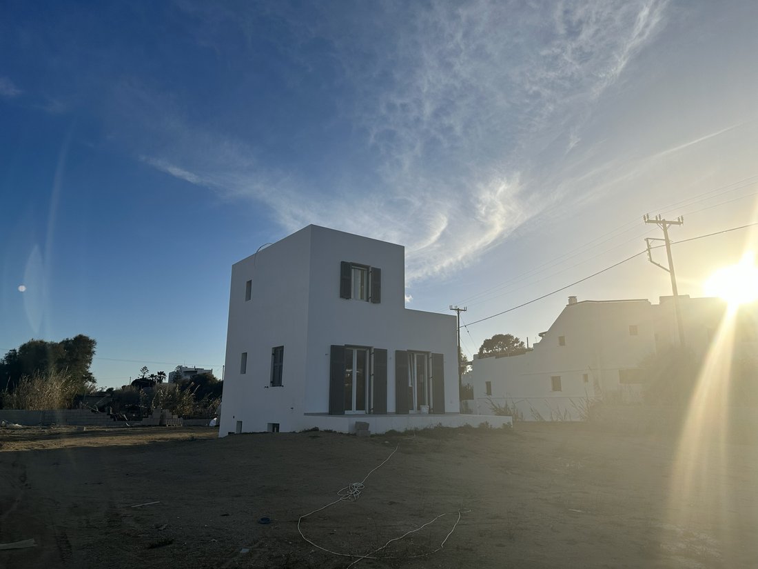 House in Naxos, Aegean, Greece 2 - 17301597
