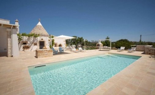 Landhaus in Ludovico Straße - Corso Umberto I - Vittorio Emanuele Straße, Ostuni, Apulien 1