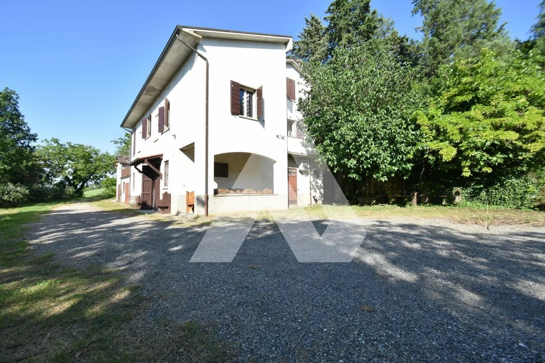 House in Terra del Sole, Emilia-Romagna, Italy 1 - 16562302