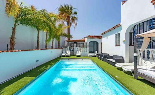 Villa in San Miguel de Abona, Canary Islands, Spain 1