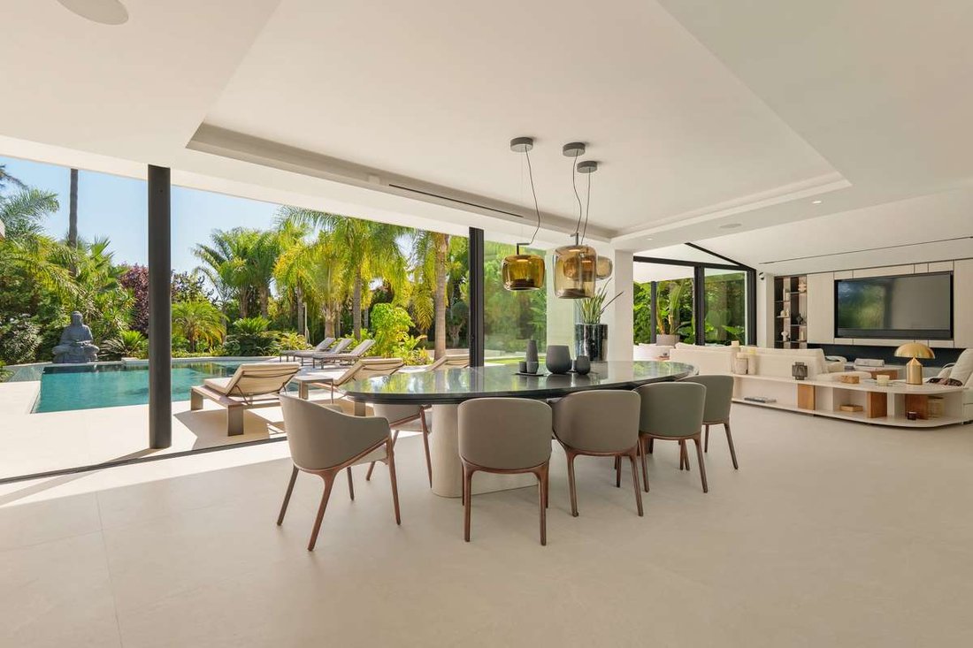 Villa in Marbella, Andalusia, Spain 5 - 17303428