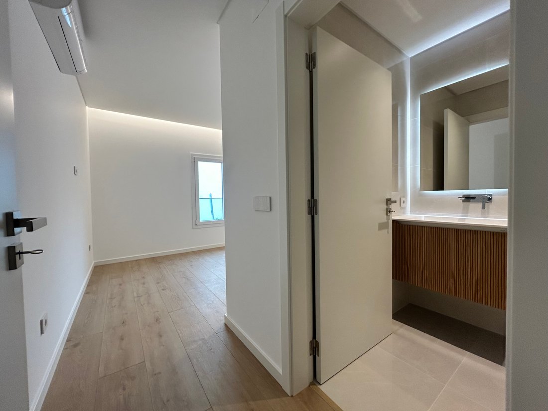 Apartment in Parede, Lisbon, Portugal 5 - 17301855