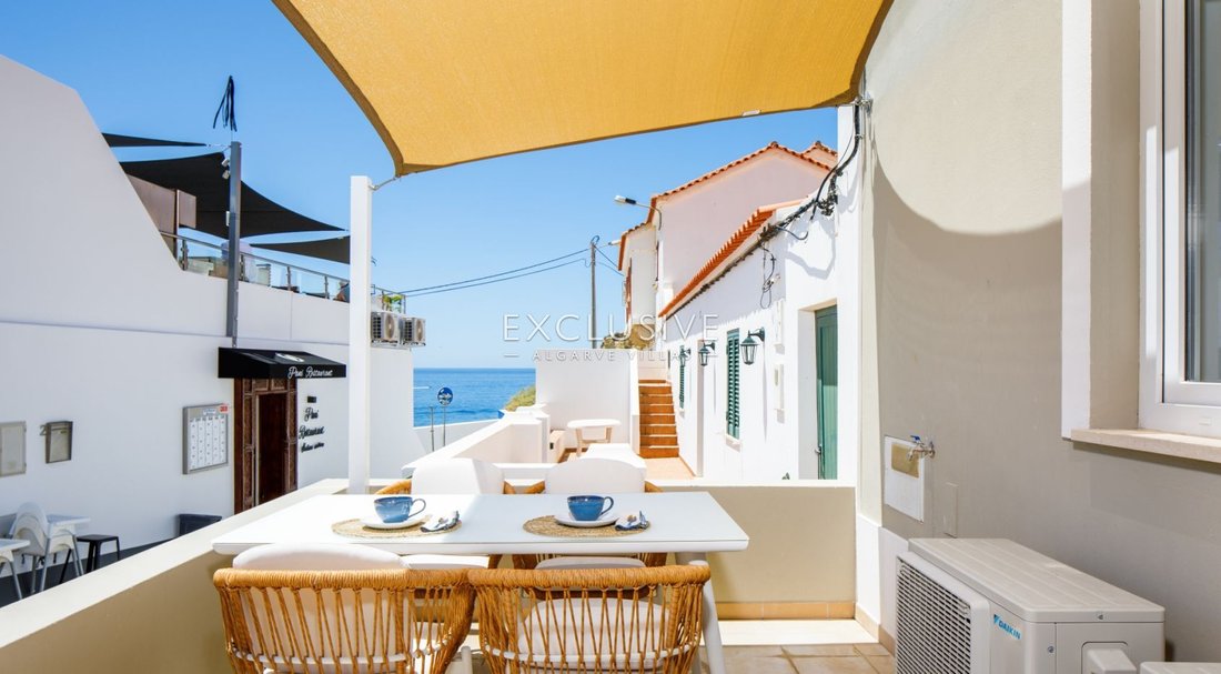 Villa in Carvoeiro, Algarve, Portugal 1 - 17302642
