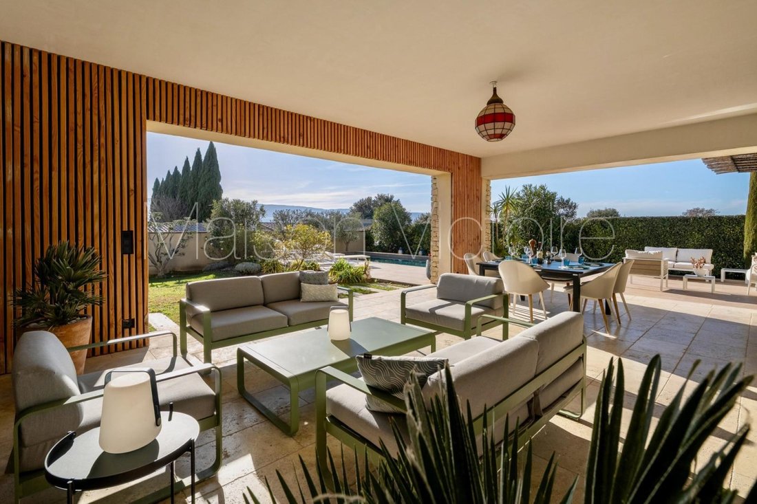 House in Gordes, Provence-Alpes-Côte d'Azur, France 5 - 17303203
